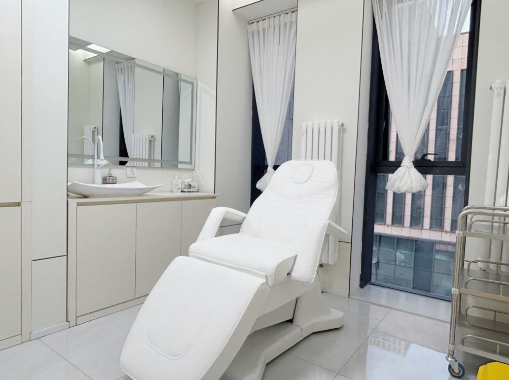 怎样洗掉半永久纹眉？